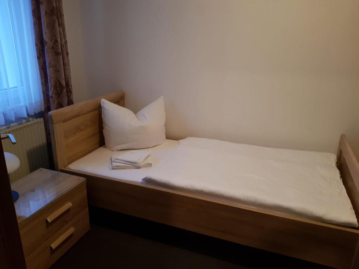 Hotel Zum Mueckenberger Hof Lauchhammer Екстериор снимка